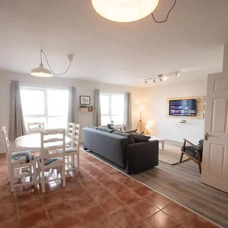 Amazing Views Of The Beach - * Bundoran